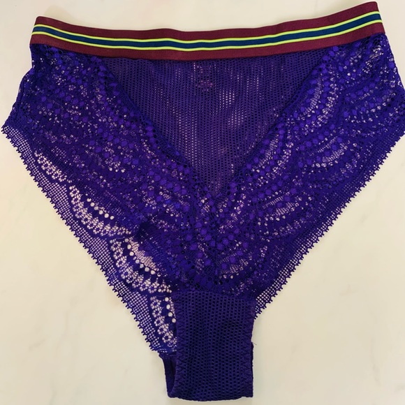 Victoria's Secret High-Waist Lace Panty Very Sexy Cheeky Banded Purple - Picture 2 of 6